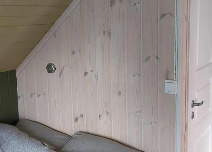 Cozy Bedroom & Basement With Amenities * Odda