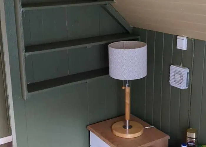 Cozy Bedroom & Basement With Amenities Maison d'hôtes