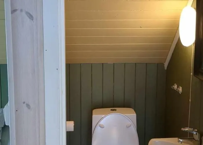 Maison d'hôtes Cozy Bedroom & Basement With Amenities