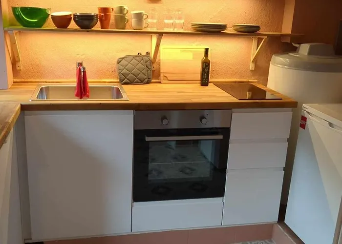 Cozy Bedroom & Basement With Amenities Maison d'hôtes *