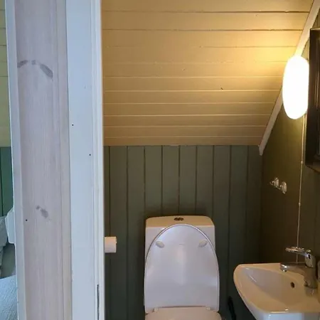 Affittacamere Cozy Bedroom & Basement With Amenities